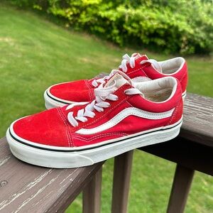 UNISEX RED VANS